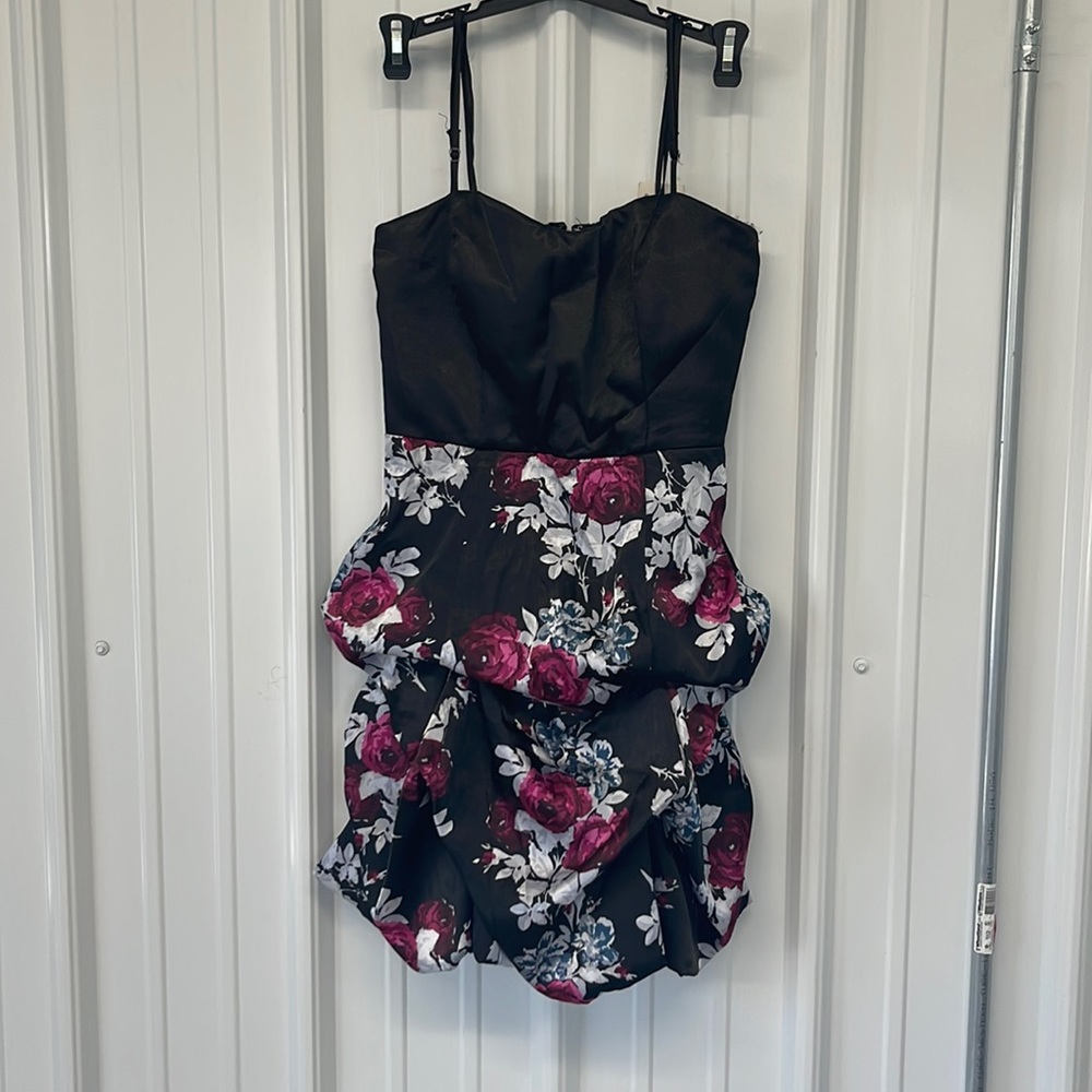 Speechless Dress Bubble Black Floral New
